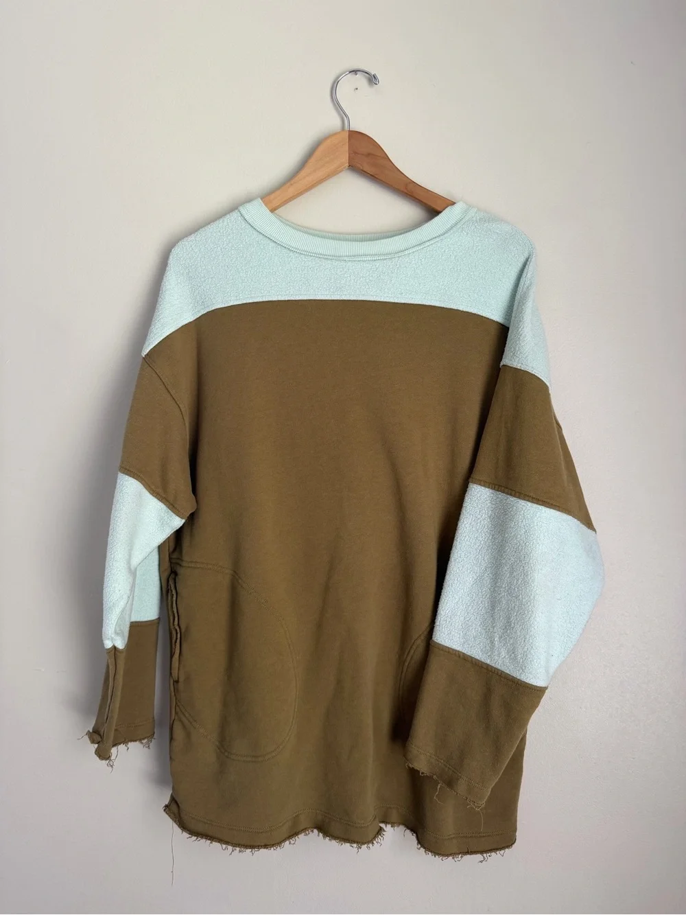 Free People Jordan Color Block Oversized Pullover | XS | Cozy Raw Hem Sweatshirt